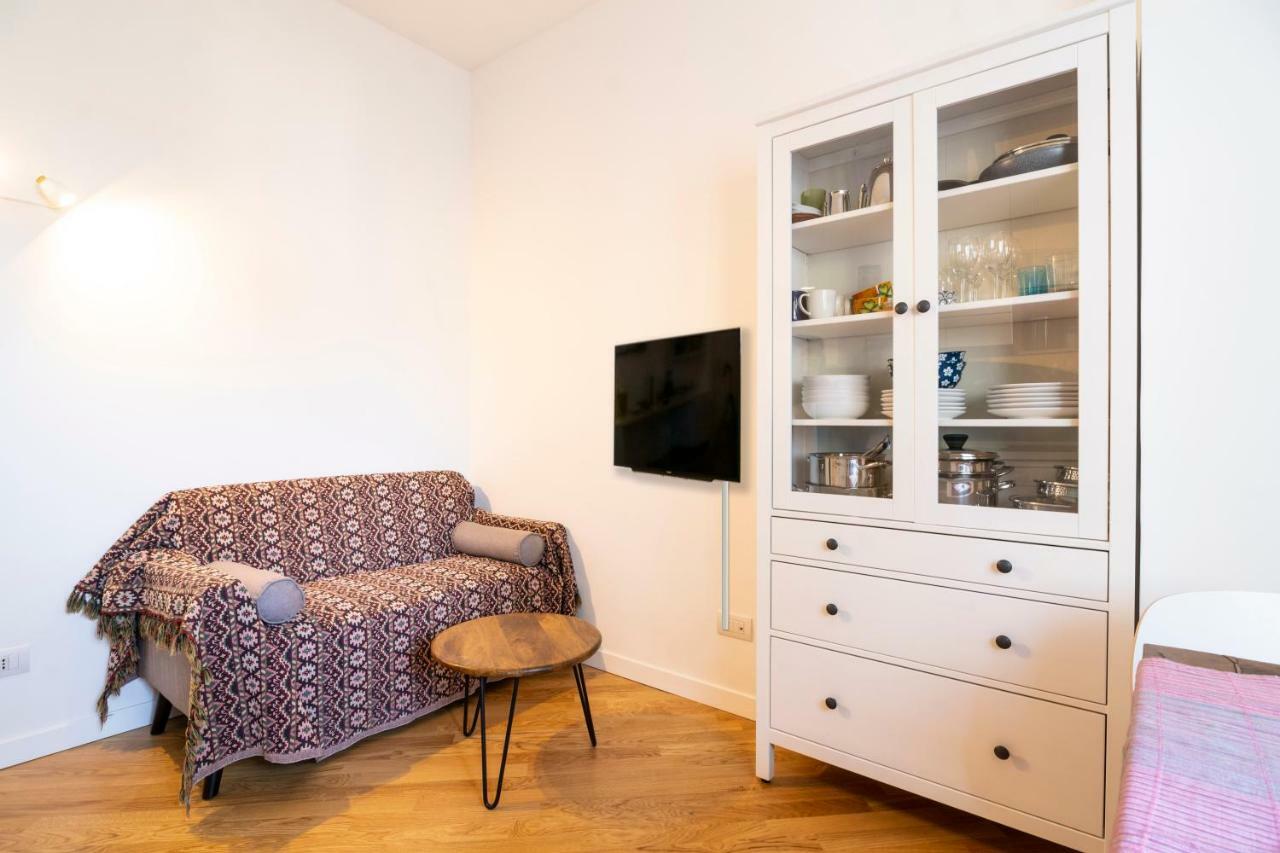 Lomazzo Flat Lägenhet Milano Exteriör bild