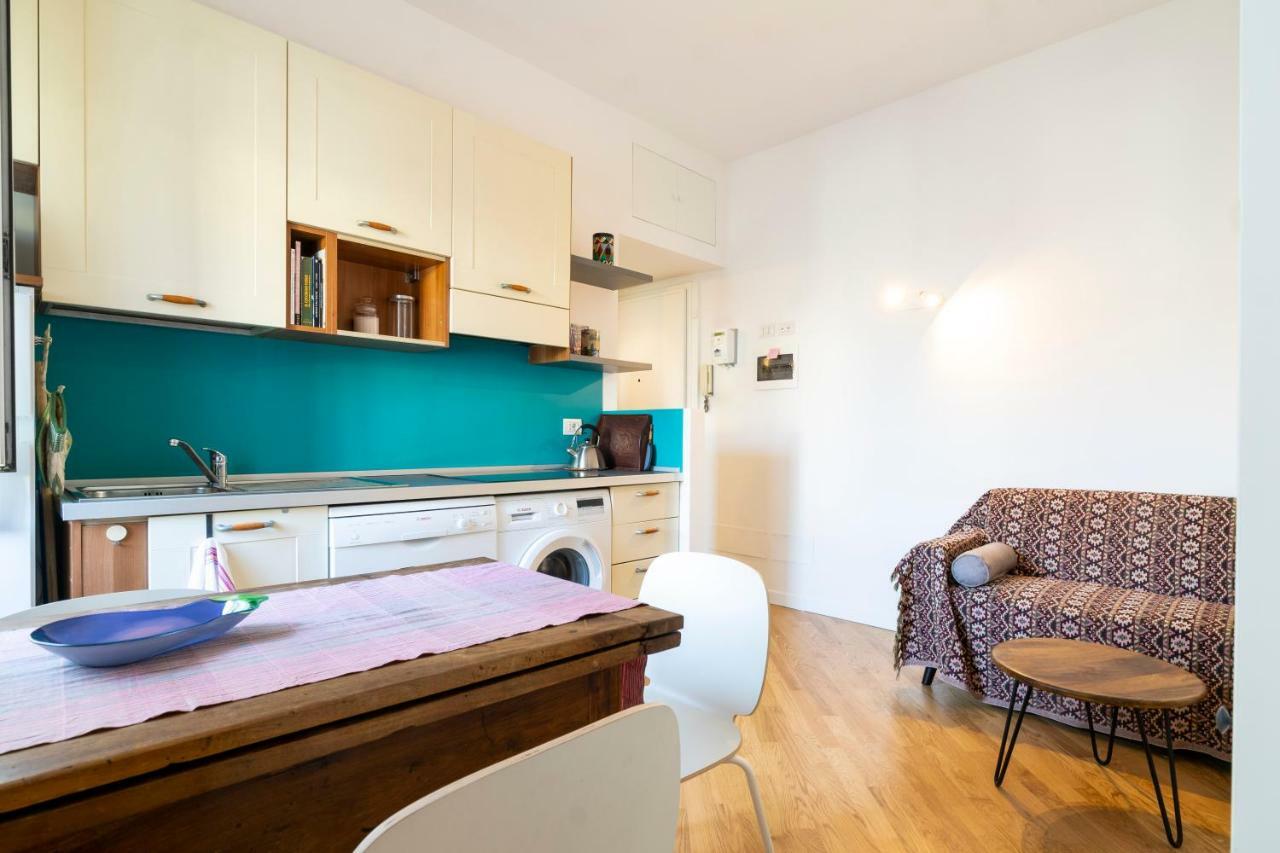 Lomazzo Flat Lägenhet Milano Exteriör bild